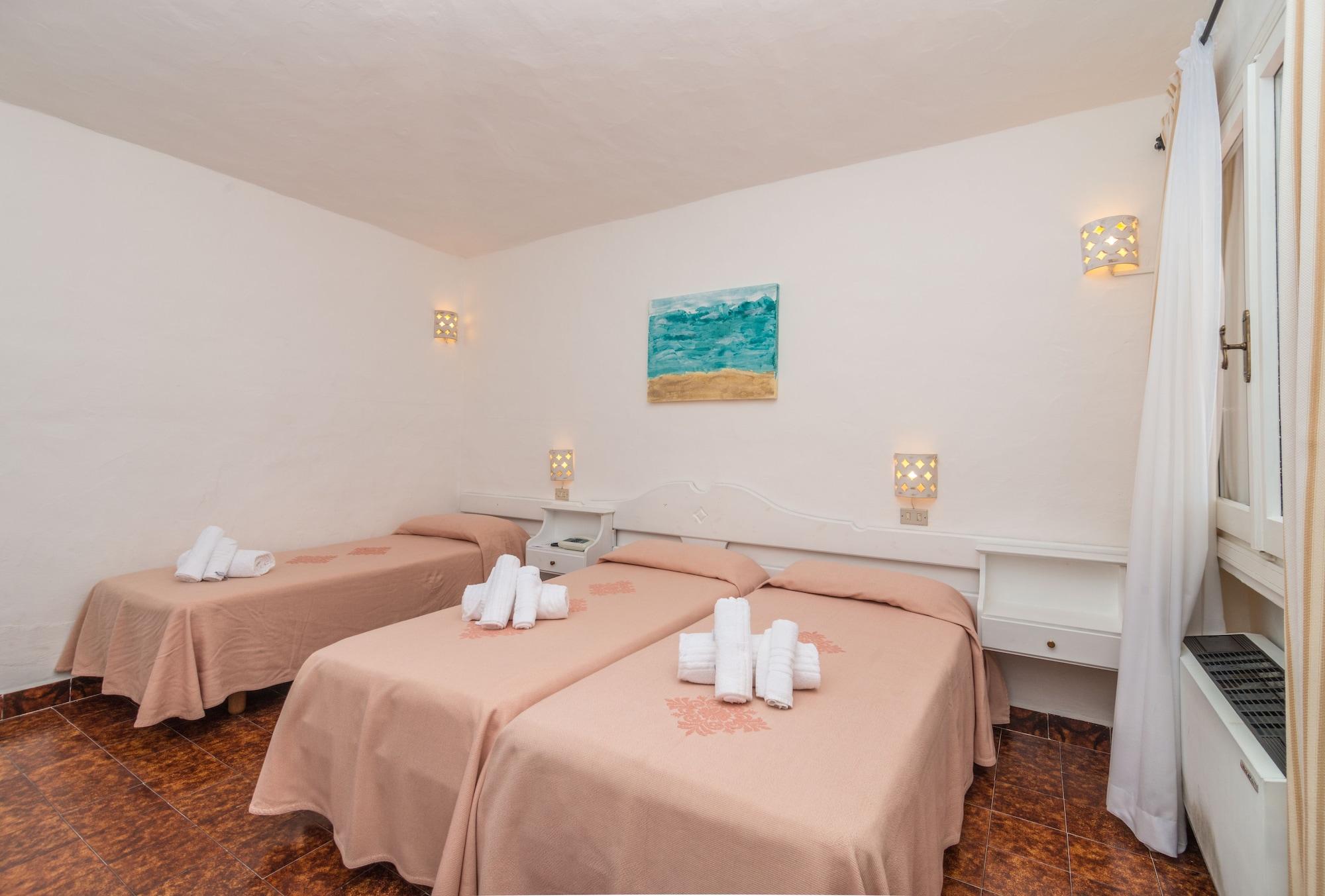 Hotel 3 Botti Baja Sardinia